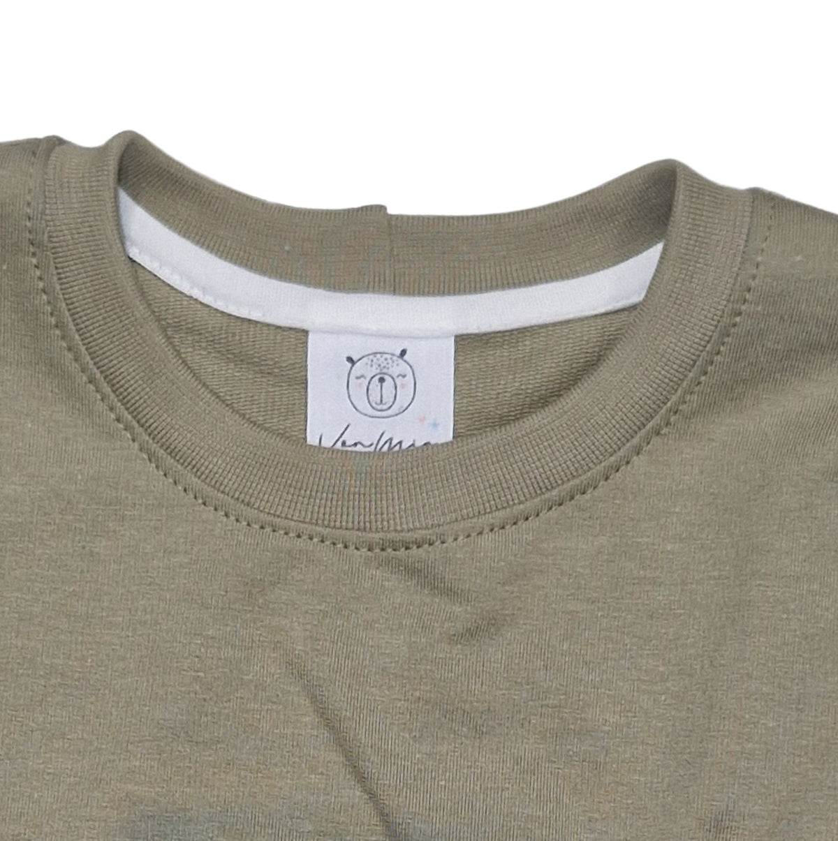 Sweater olive, Rabe bestickt
