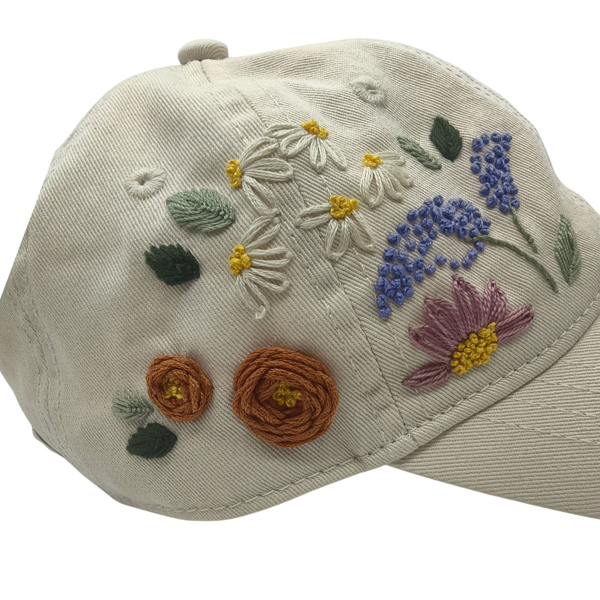 Kappe bestickt, beige Blumen